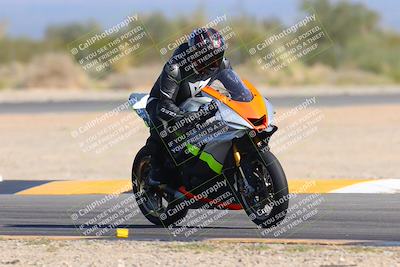 media/Nov-11-2023-SoCal Trackdays (Sat) [[efd63766ff]]/Turn 2 Set 1 (1125am)/